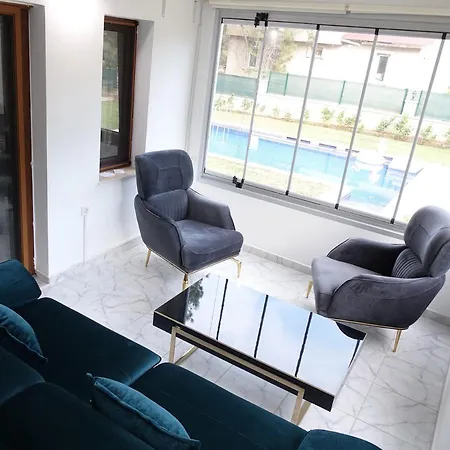 Sk Pool & Sauna * Urla
