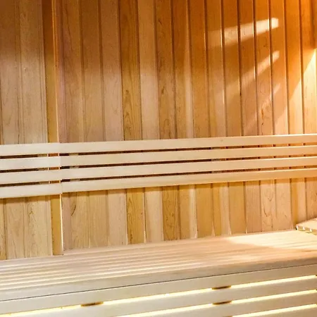 Sk Pool & Sauna * Urla
